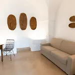 Masseria Parco Della Grava * ペッツェ・ディ・グレーコ