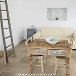 ファームステイ Masseria Parco Della Grava ペッツェ・ディ・グレーコ