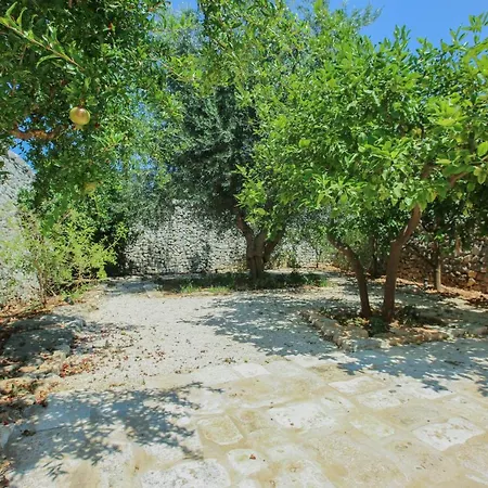Masseria Parco Della Grava Pezze Di Greco